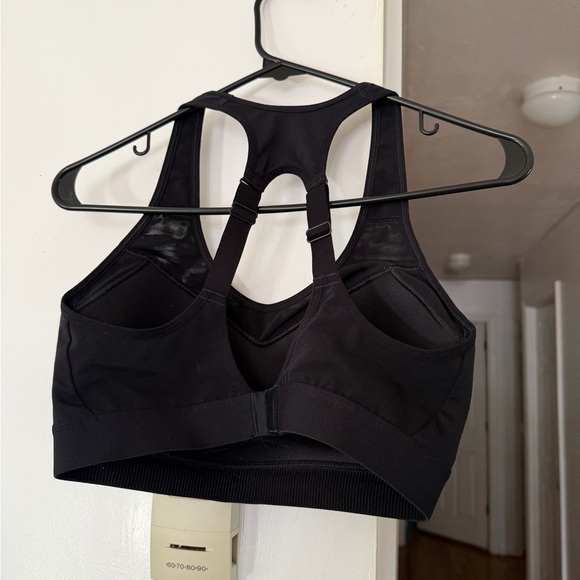 Gymshark Black Racerback Sports Bra - Picture 2 of 4